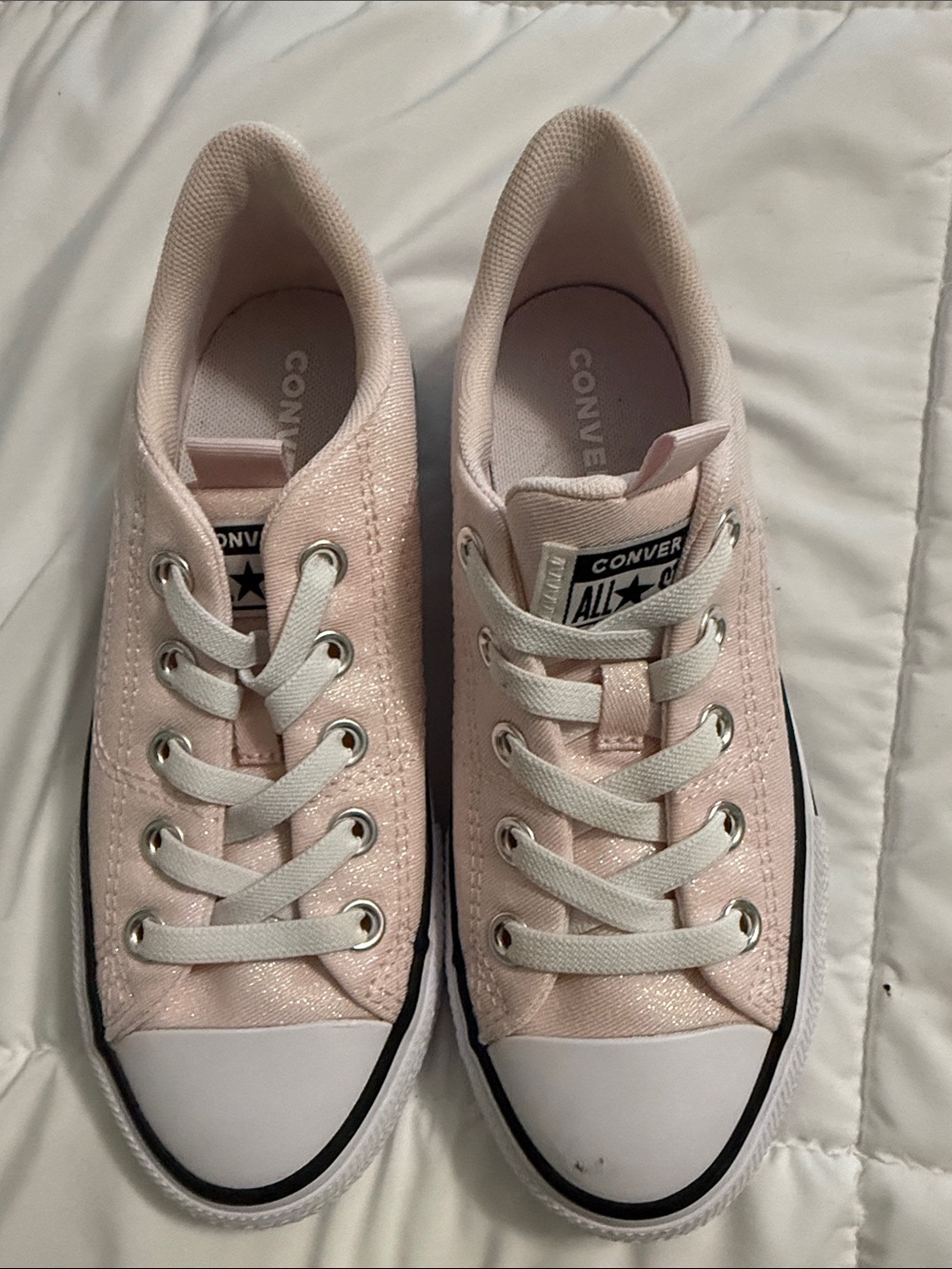 Kids Converse Low Top Sneakers in Pale Pink with White Accents